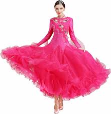 Vestidos de Baile de Salón JRUIA: Estilo y Elegancia Profesional